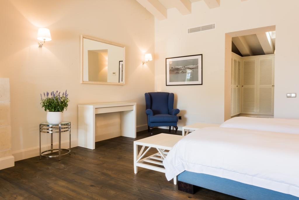 Cugo Gran Menorca Guest House Mahon  Exterior photo